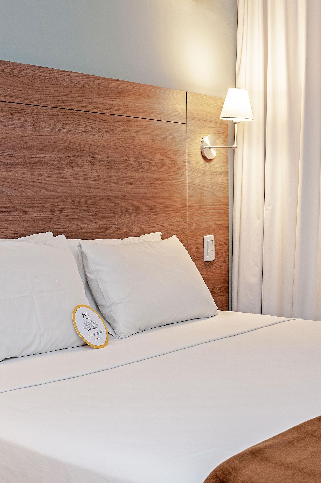 Slim Curitiba Alto Da XV Hotel ภายนอก รูปภาพ