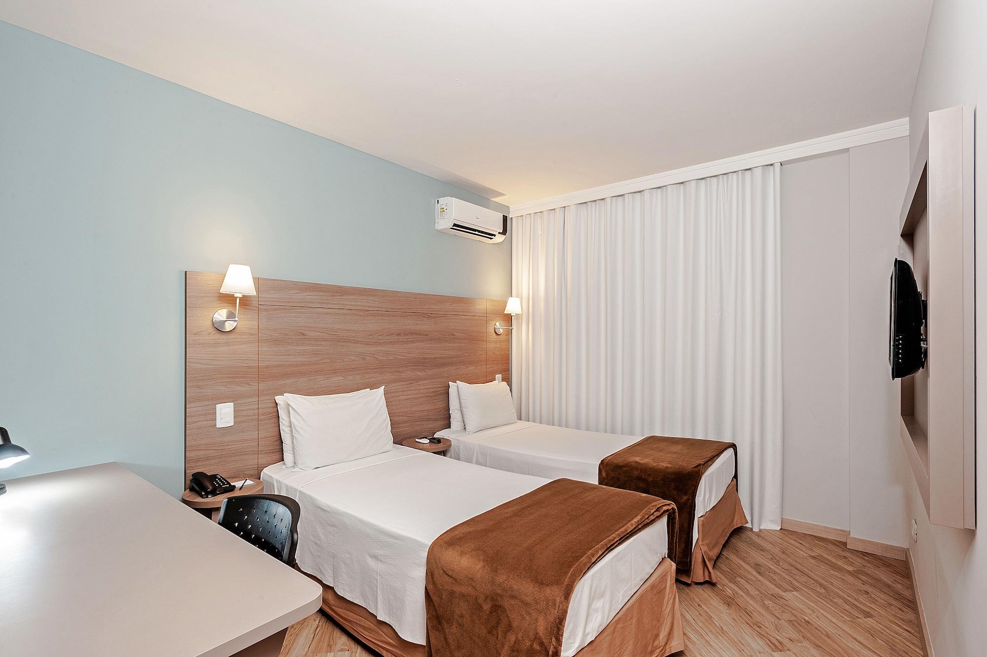 Slim Curitiba Alto Da XV Hotel ภายนอก รูปภาพ