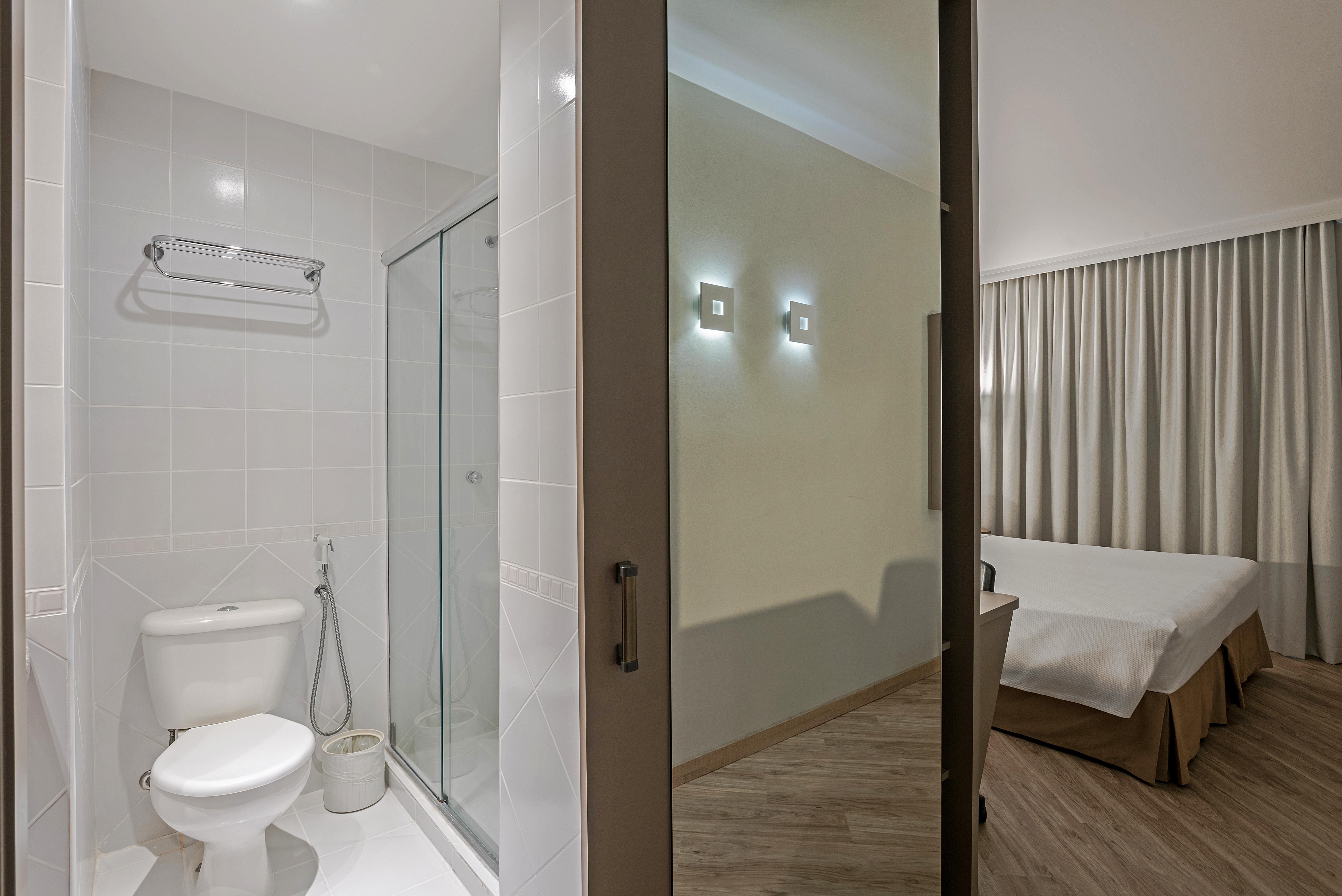 Slim Curitiba Alto Da XV Hotel ภายนอก รูปภาพ