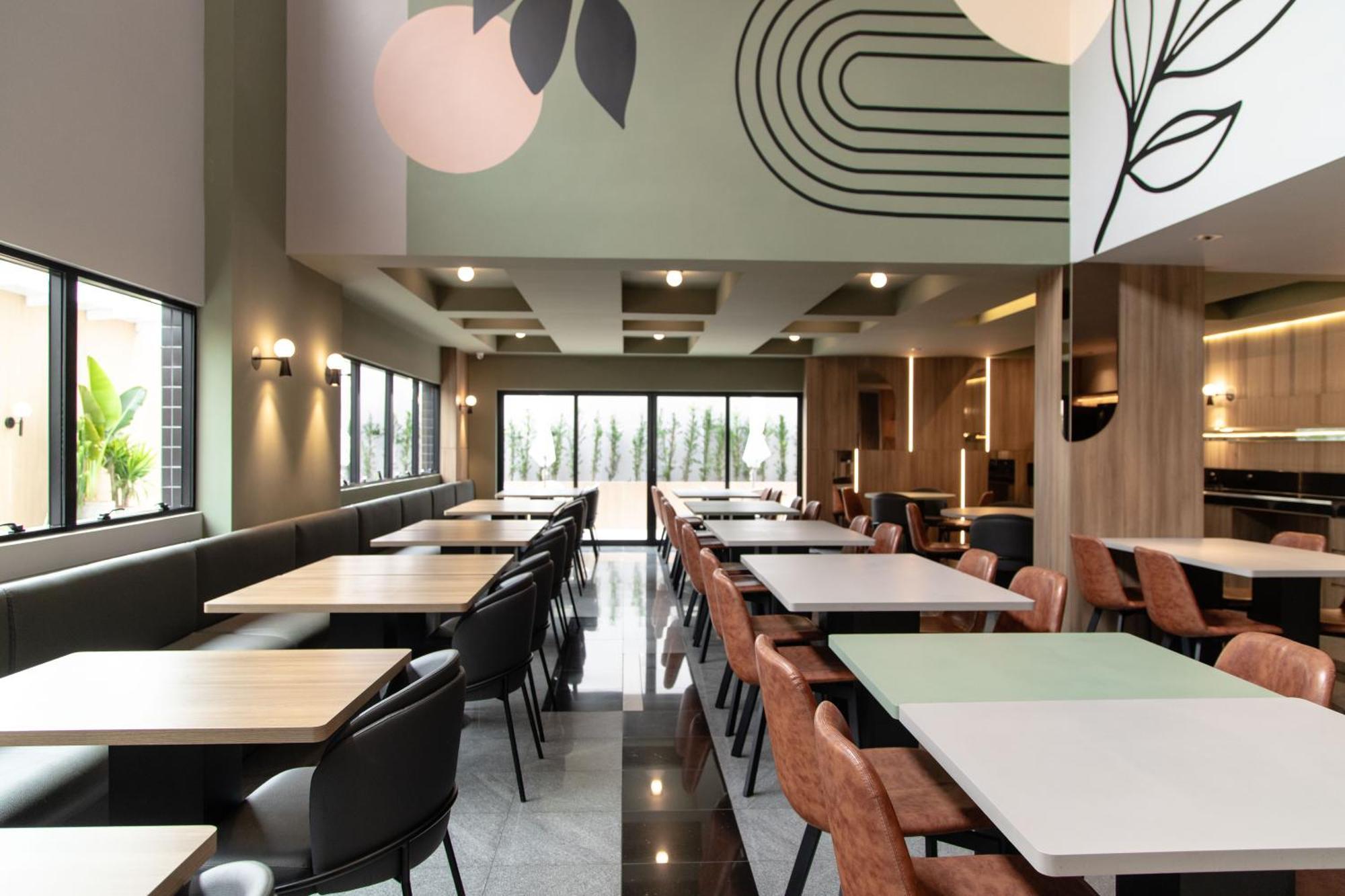 Slim Curitiba Alto Da XV Hotel ภายนอก รูปภาพ
