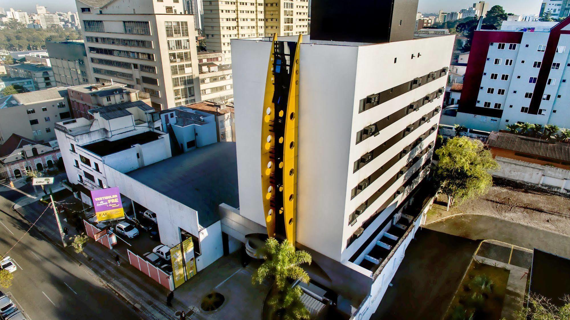 Slim Curitiba Alto Da XV Hotel ภายนอก รูปภาพ